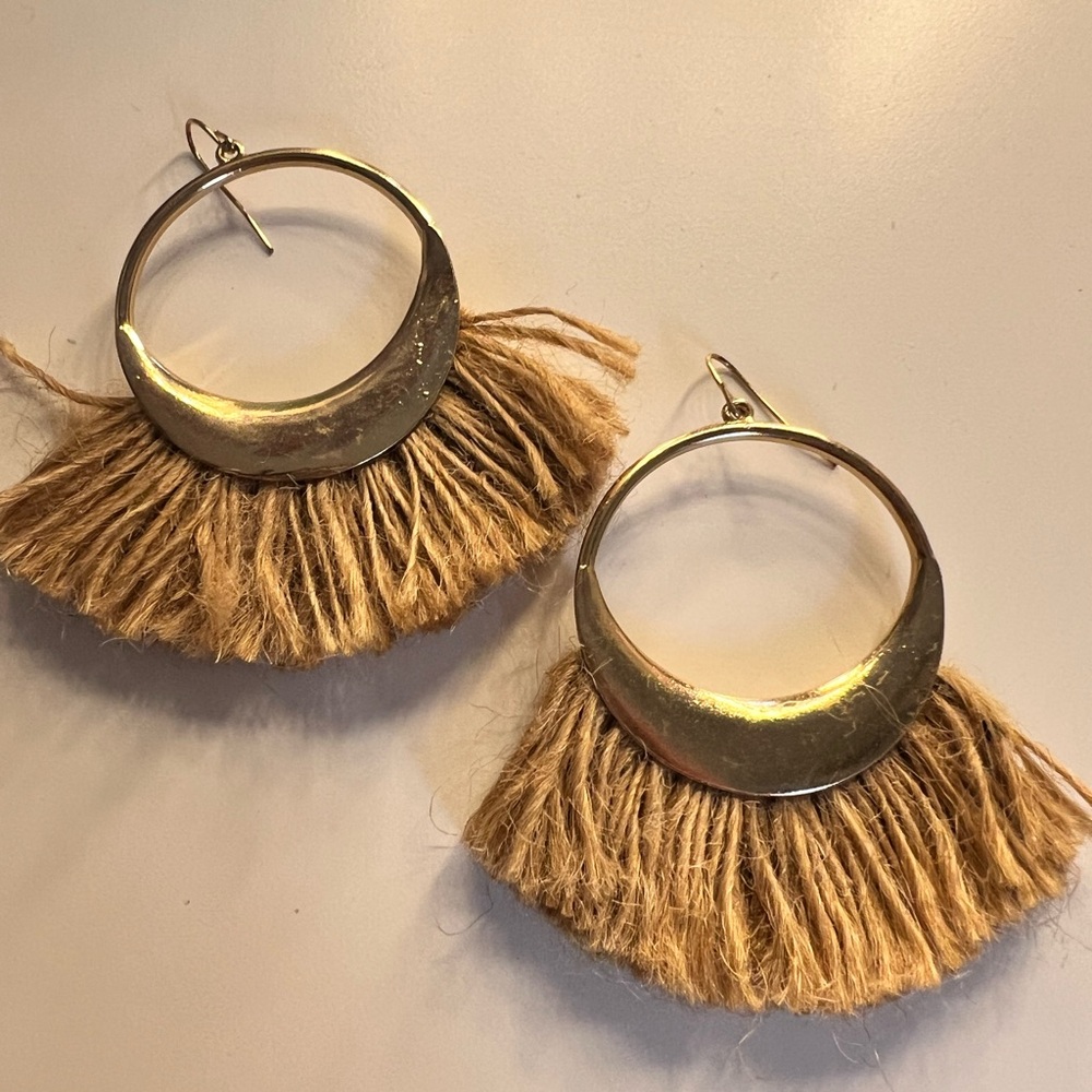 Chic Hoop Earrings with Fringe